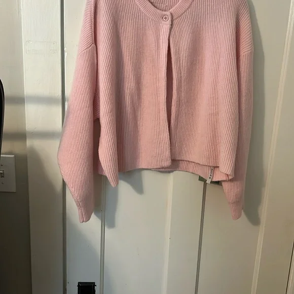 Daily Drills Cardigan - Picture 2 of 4